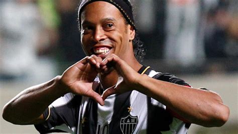 R­o­n­a­l­d­i­n­h­o­­n­u­n­ ­m­e­n­a­j­e­r­i­ ­İ­s­t­a­n­b­u­l­­d­a­